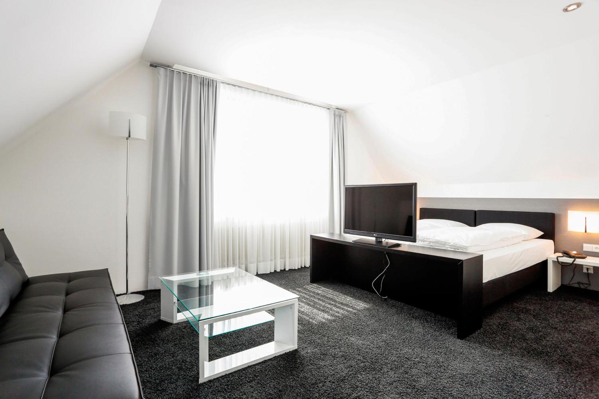 Hotel Schempp Bobingen (Augsburg) Quarto foto
