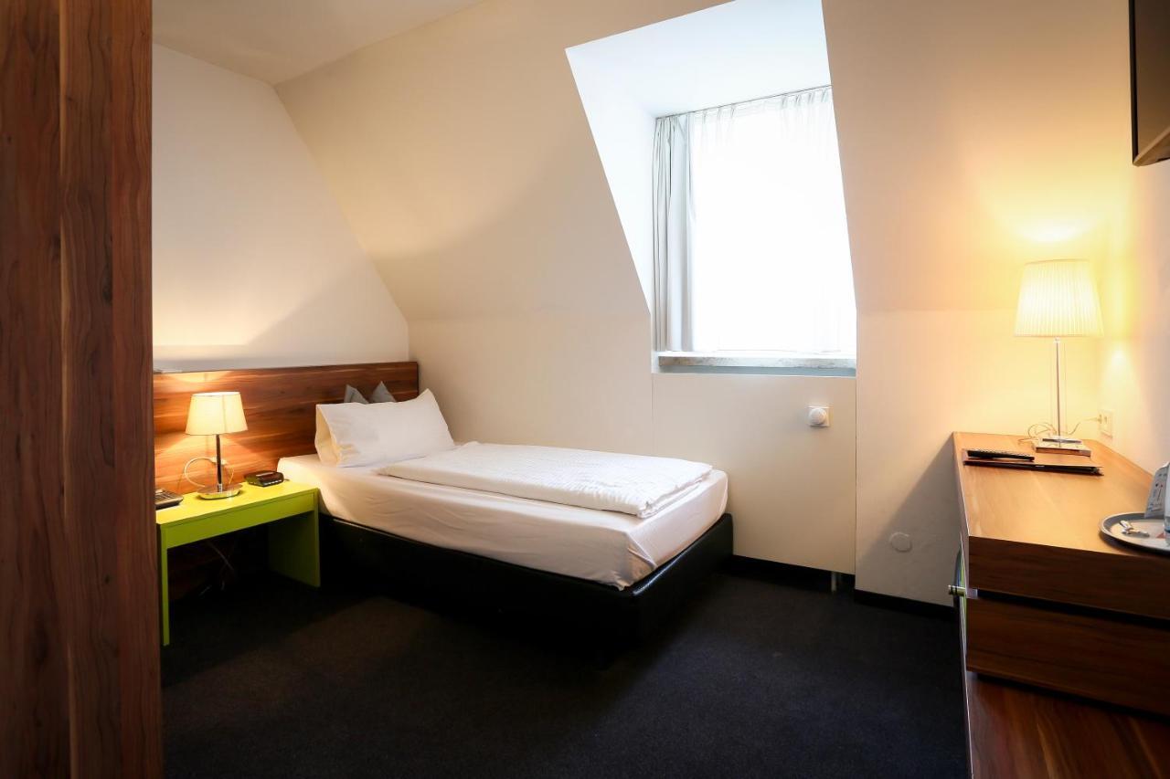 Hotel Schempp Bobingen (Augsburg) Exterior foto